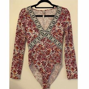 Intimately FREE PEOPLE LongSleeved Bodysuit SM